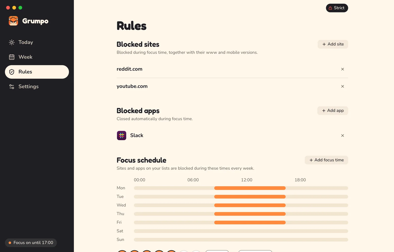 The Rules screen listing reddit.com, youtube.com and Slack as blocked, with a weekday focus schedule from 9:00 to 17:00